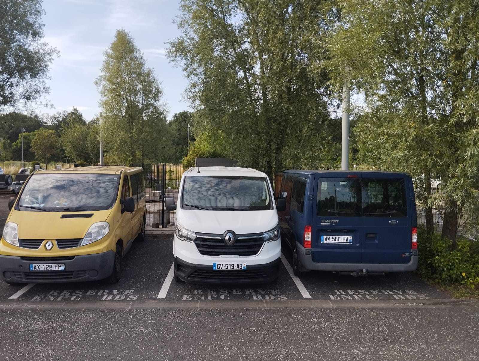 Les 3 vans du BDS